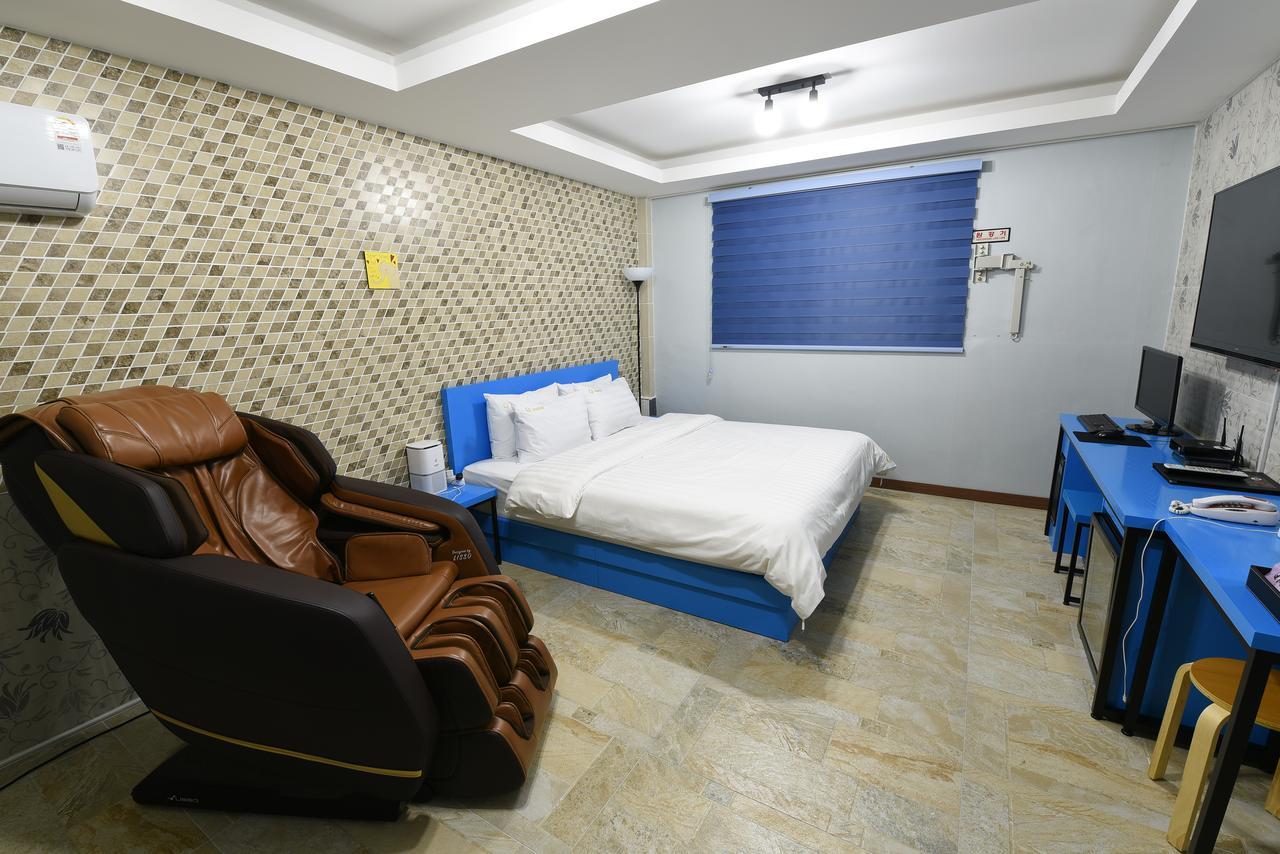 Jecheon Q Motel Экстерьер фото