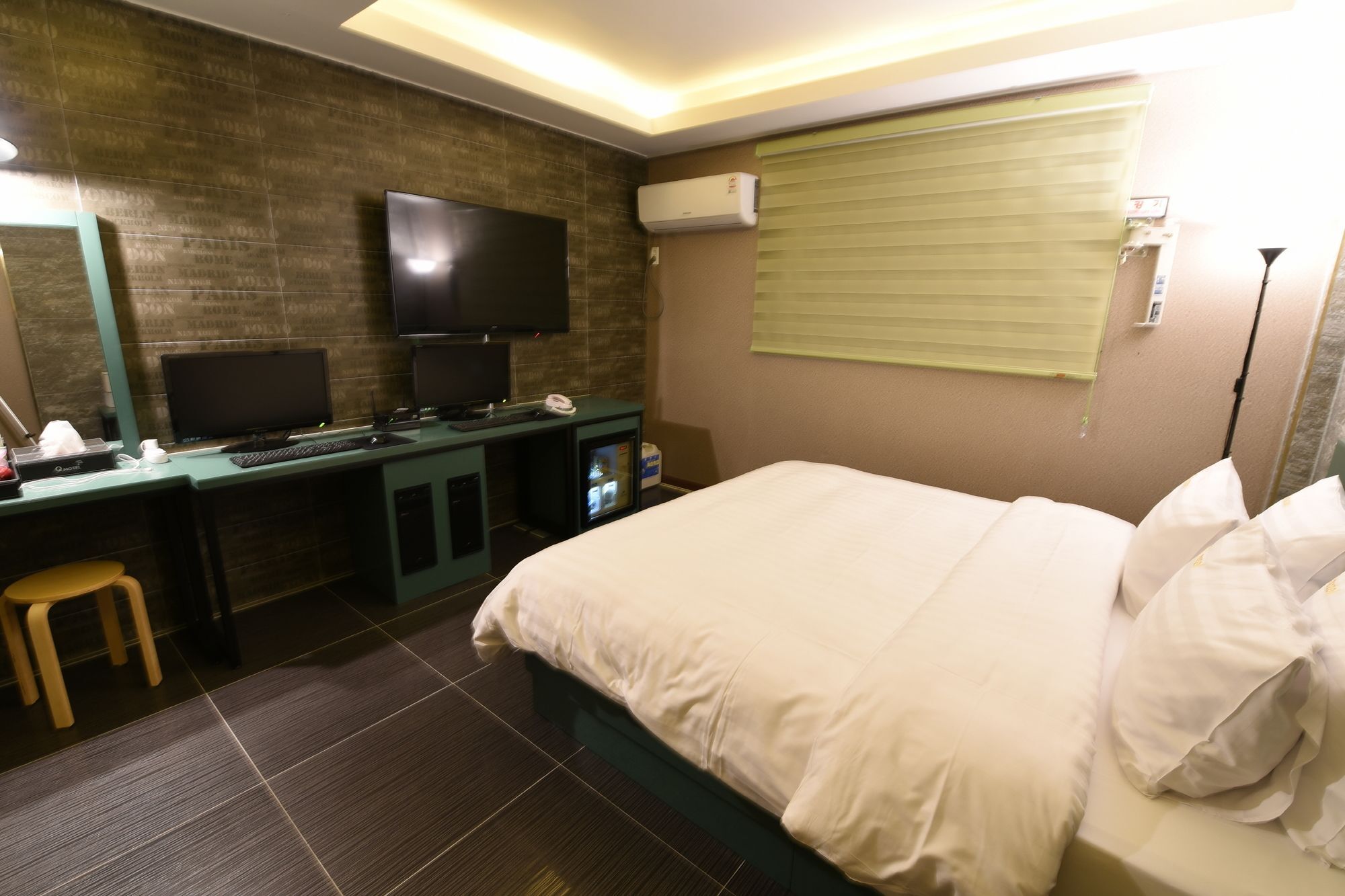 Jecheon Q Motel Экстерьер фото